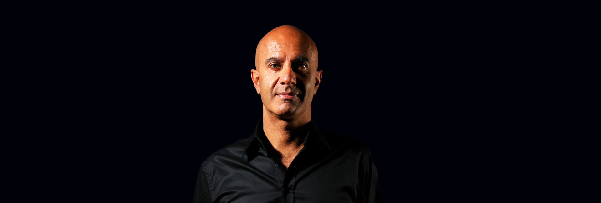 Watch Robin Sharma speak about how not to quit your dreams. He shares a series of values and thinking methods that the great ones use to stay strong when they meet their “doubt walls