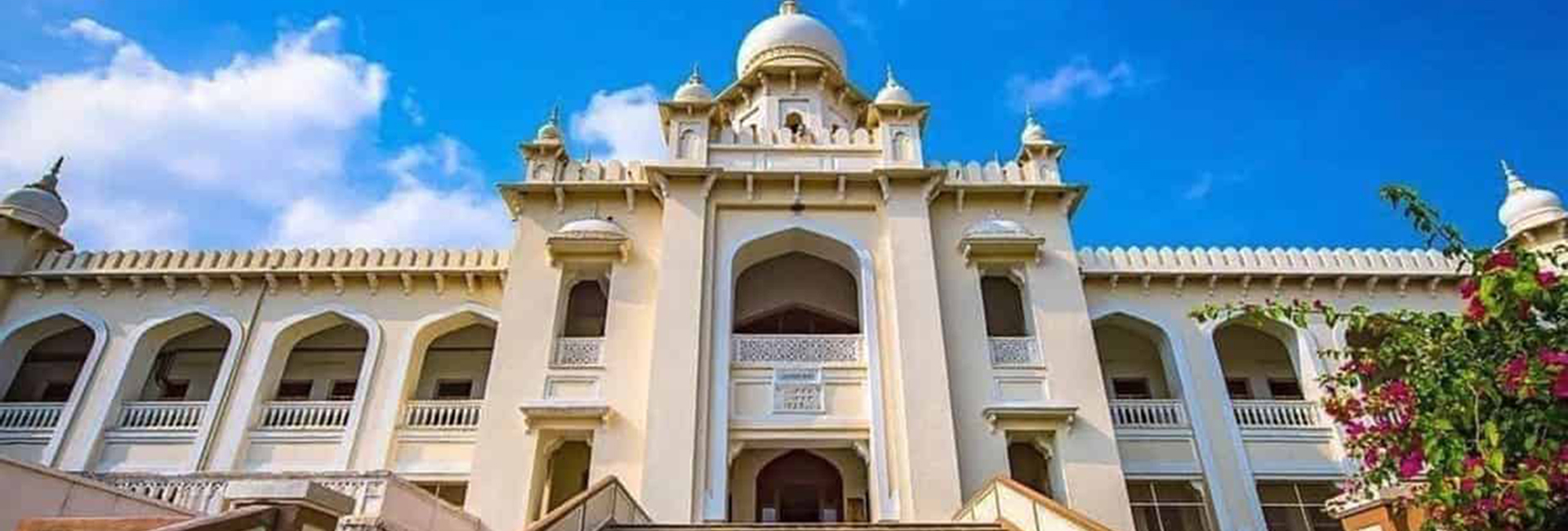 Trường Công lập Hyderabad | Ấn Độ toàn cầu