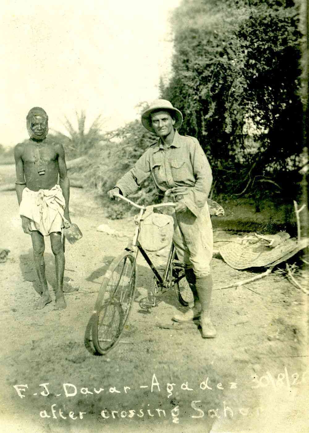 Parsi cyclists | Global Indian