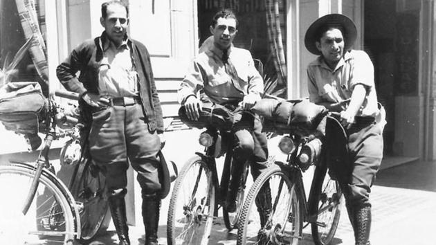 Parsi cyclists | Global Indian 