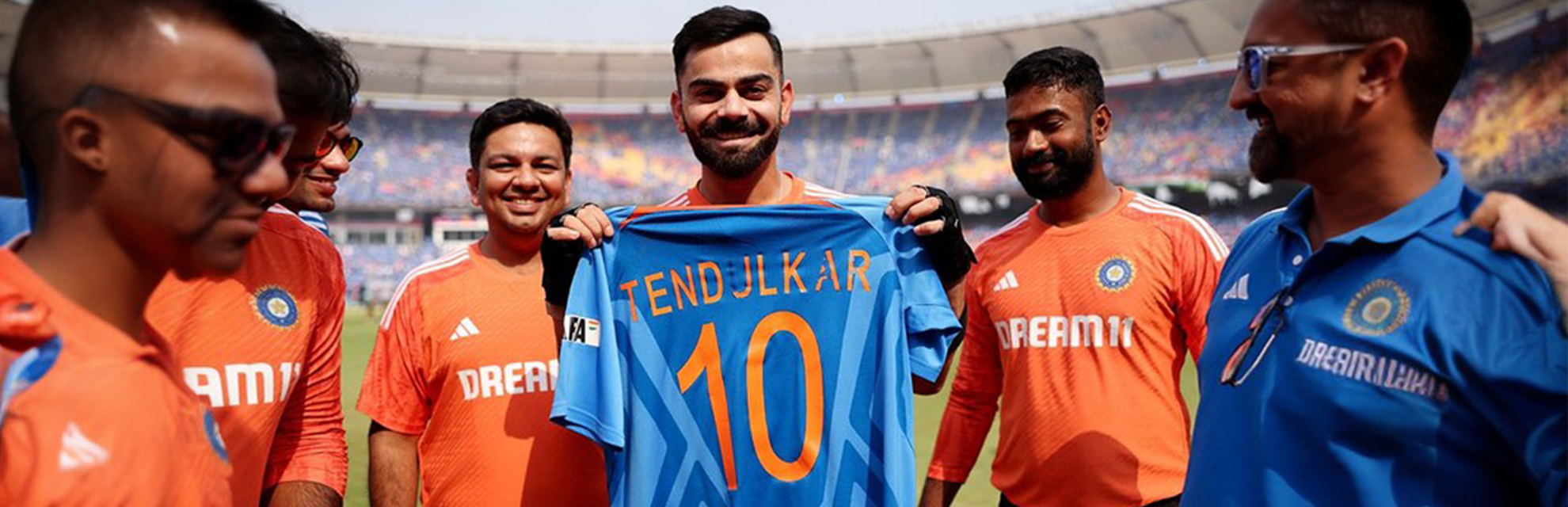 Sachin Tendulkar gifted Virat Kohli his signed jersey from his last ODI 