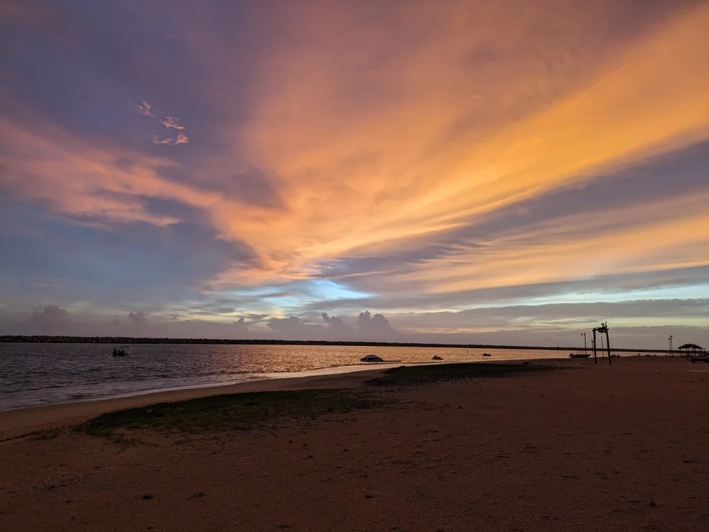 A beach in Colombo | Global Indian