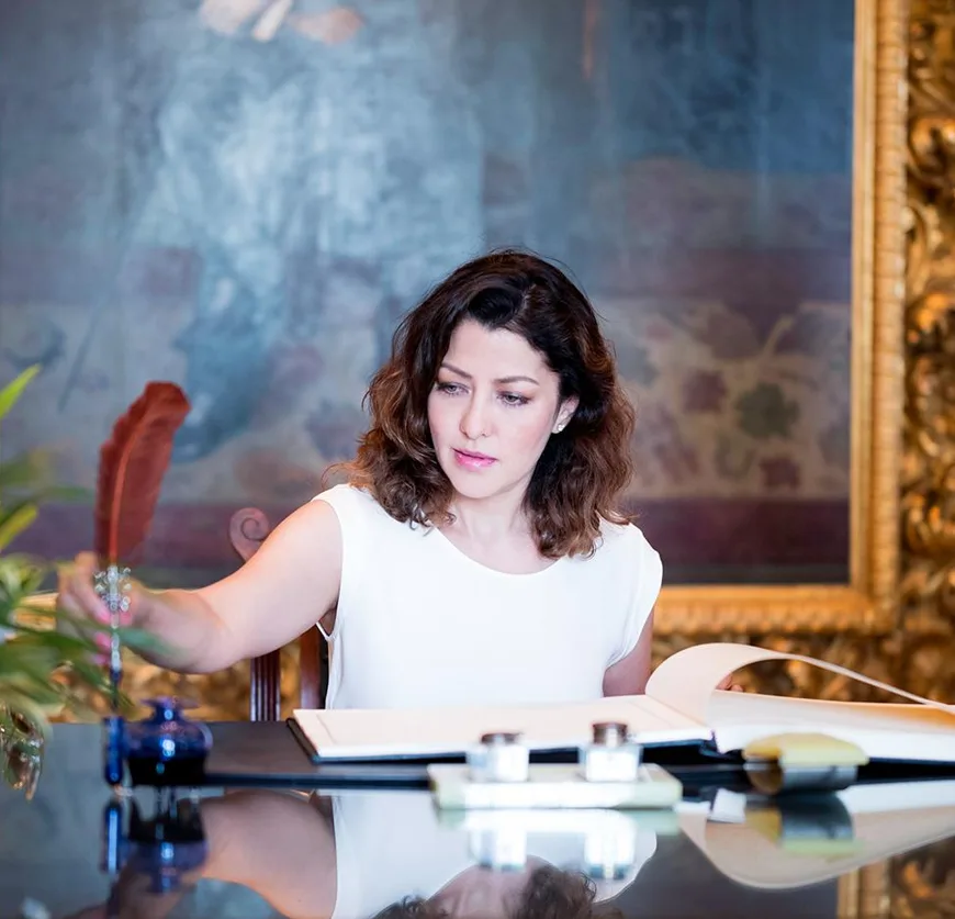 Aditi Govitrikar_Indian Actor and Model 