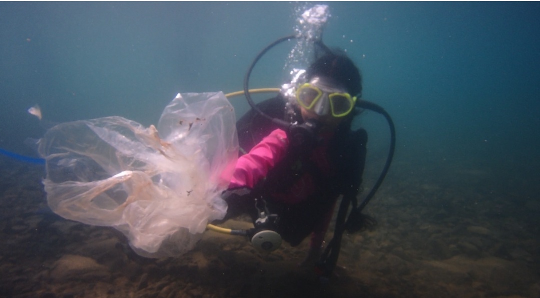 Indian scuba diver | Tharaagai Aarathana